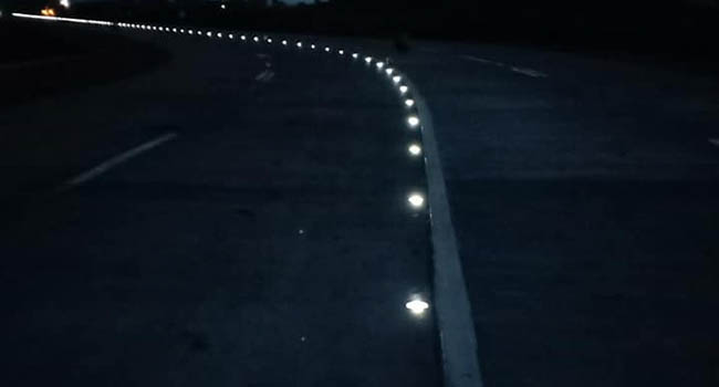 solar road studs
